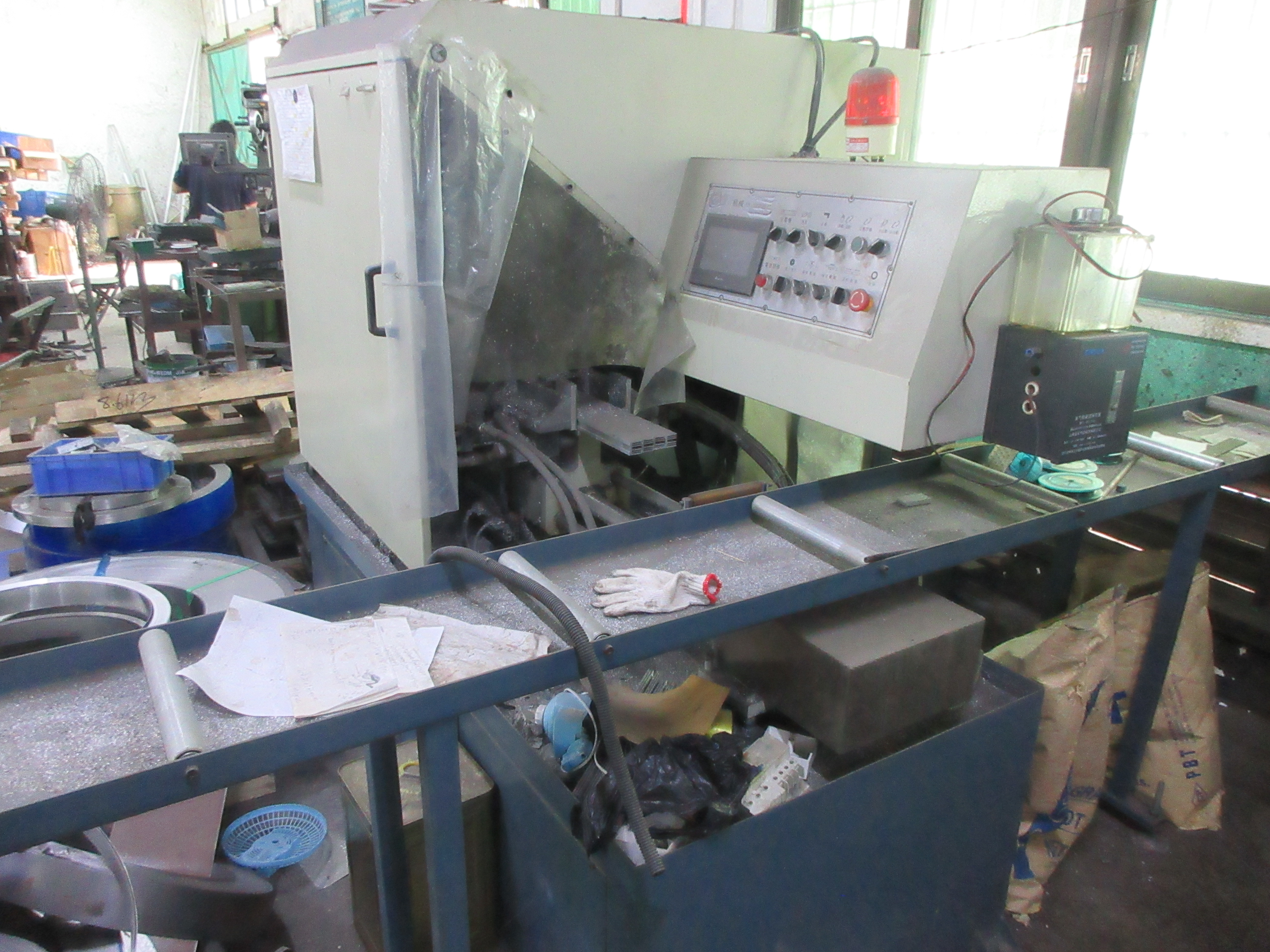 五金沖壓件加工：融合科技與創(chuàng)新，塑造未來(lái)工業(yè)新篇章